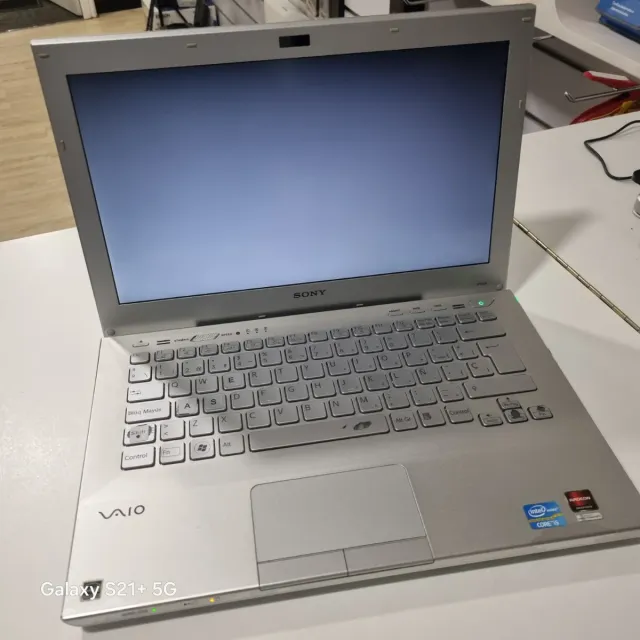Portátil Sony VAIO 14 I5 2.3GHZ, sd 240gb, win11.