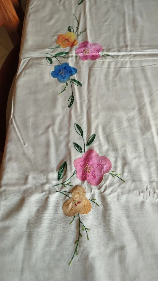 Tovaglia floreale 12 posti