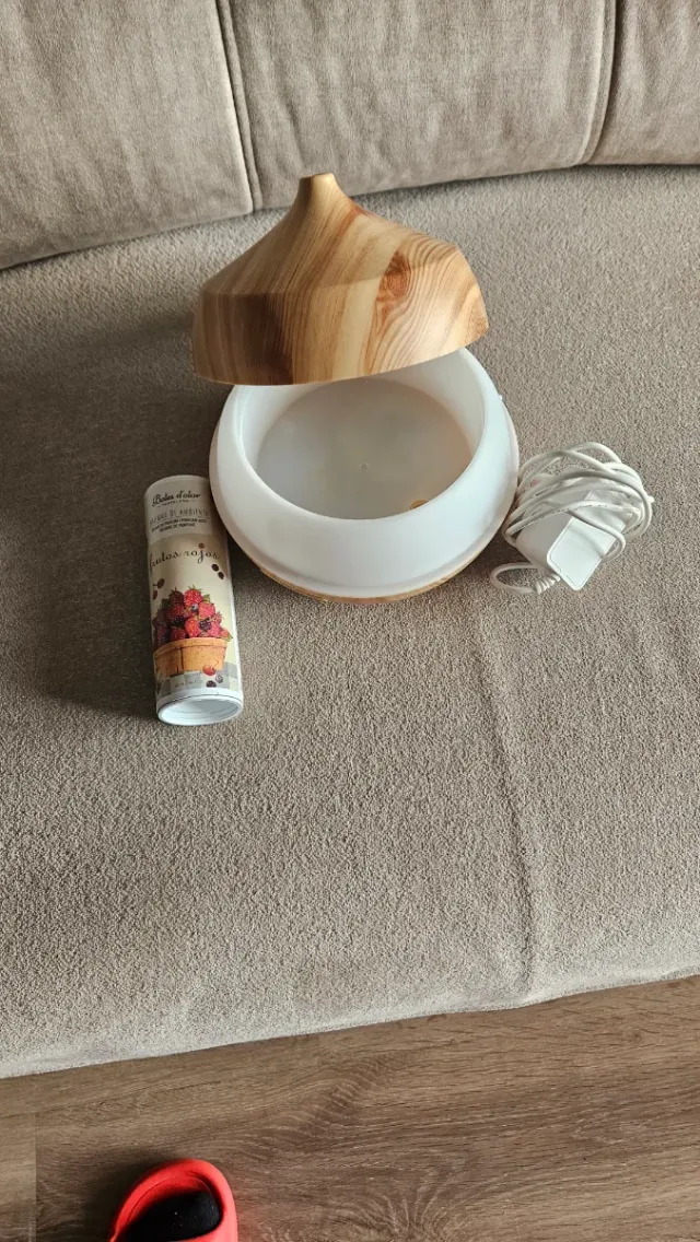 Humidificador madera estilo nórdico