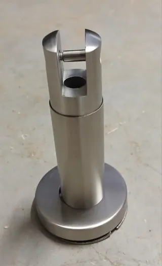 Patas de cabina con base de acero inoxidable