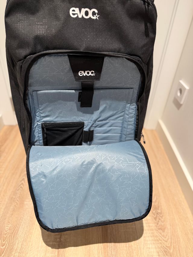 Maleta Grande EVOC