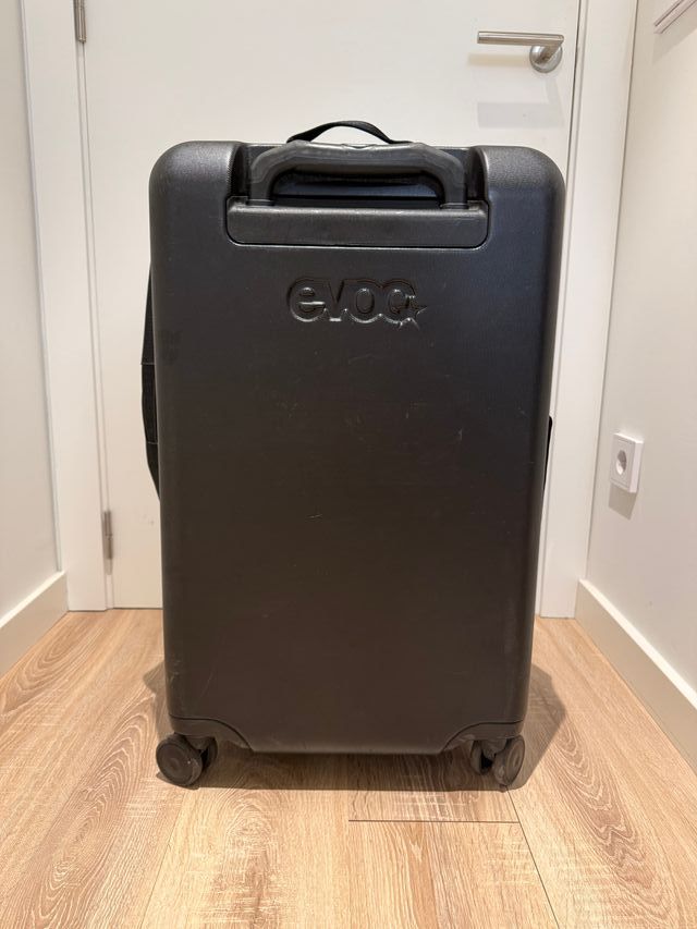 Maleta Grande EVOC