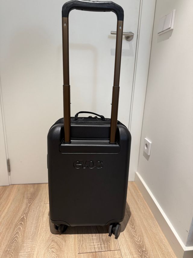 Maleta pequeña EVOC