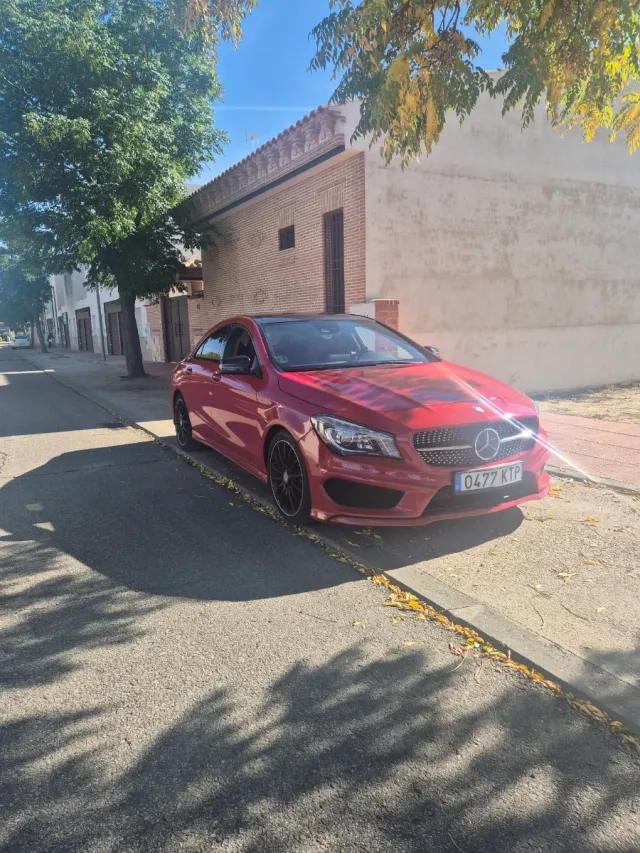 Mercedes-Benz Clase CLA 2015