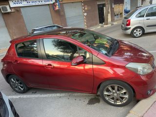 Toyota Yaris 2012
