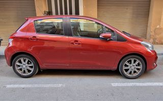 Toyota Yaris 2012