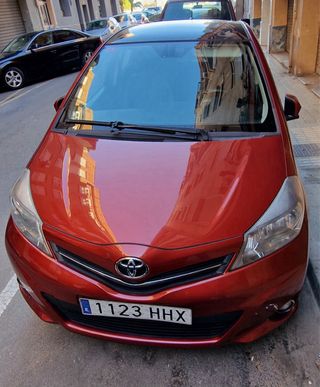 Toyota Yaris 2012