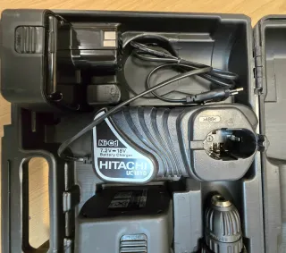 Taladro Hitachi DS 14DVF3 14.4V Sin estrenar