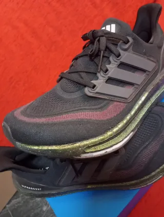 Adidas Ultraboost Light Negro/Verde