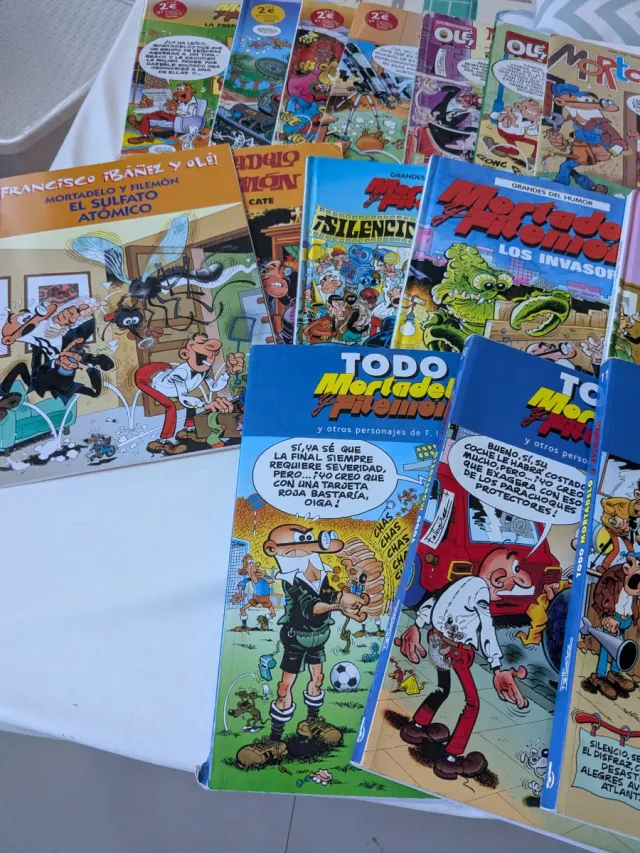 Lote diferentes colecciones de Mortadelo y Filemón