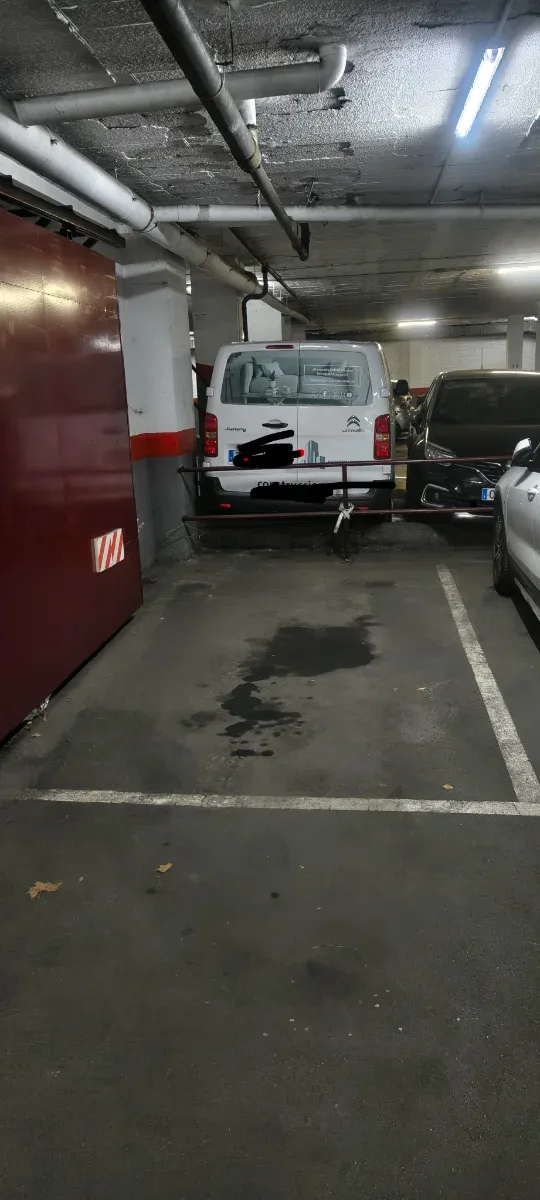 Alquiler Plaza Garaje Coche Grande.