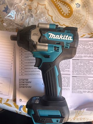 Taladro de Impacto Makita DTW701