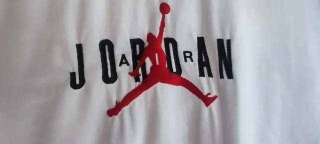 Camiseta Jordan Nike Jumpman Roja y Blanca