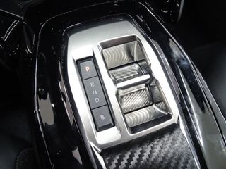 PEUGEOT e2008 Electrico Allure 136 100kW