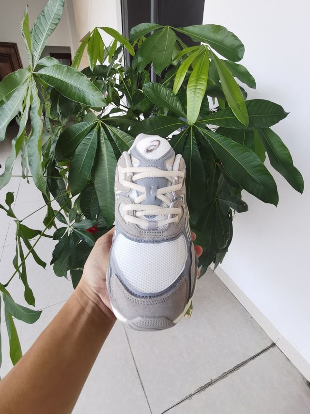 ASICS GEL-NYC Gris/Beige T.36-46