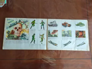 Álbum Cromos El Mundo en Guerra (Faltan 33 cromos)