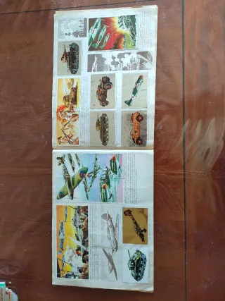 Álbum Cromos El Mundo en Guerra (Faltan 33 cromos)