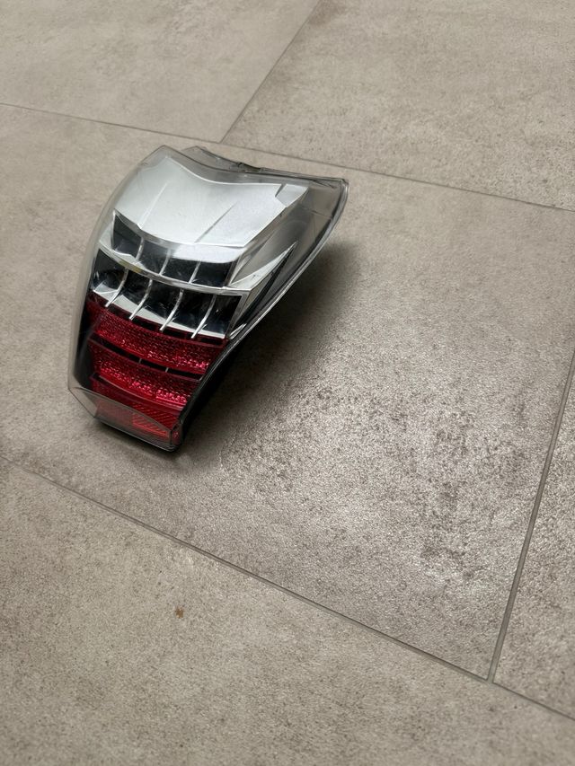 Piloto trasero LED BMW K1300s