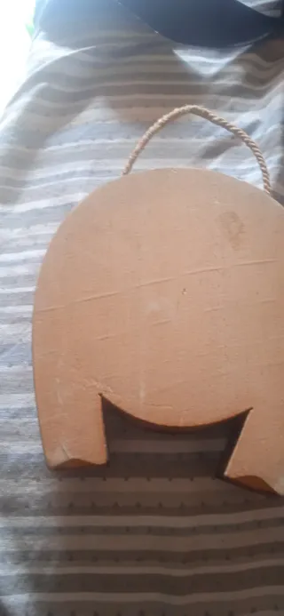 Oggetto decorativo in legno