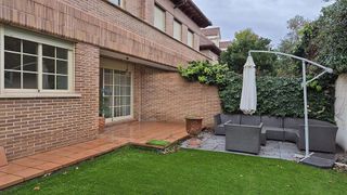 Casa pareada en alquiler en Golf - El Carralero en Majadahonda