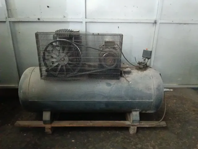 Compresor Puska 500L