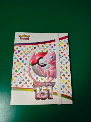 Carpeta Pokémon Scarlet & Violet 151