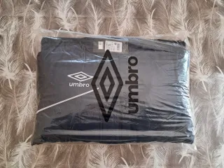 Giubbotto Umbro Bambino Blu Navy XS Nuovo