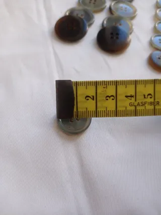 Set Bottoni Corno Marrone Grigio