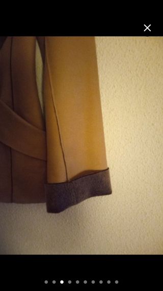 Abrigo Adolfo Domínguez entretiempo con cinturón