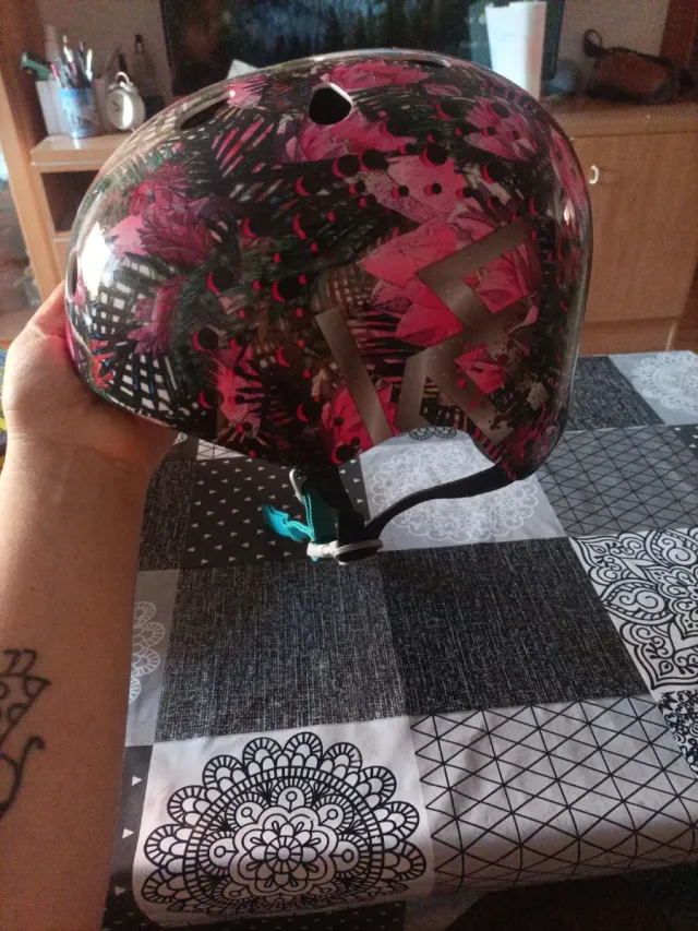 Casco juvenil patinaje o bici