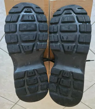 Scarponcini Levi's neri