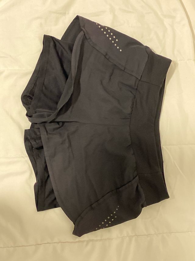 Pantalones cortos deportivos negros