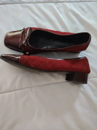 Zapatos planos rojos