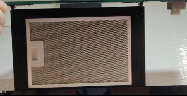 Campana extractora de cocina negra