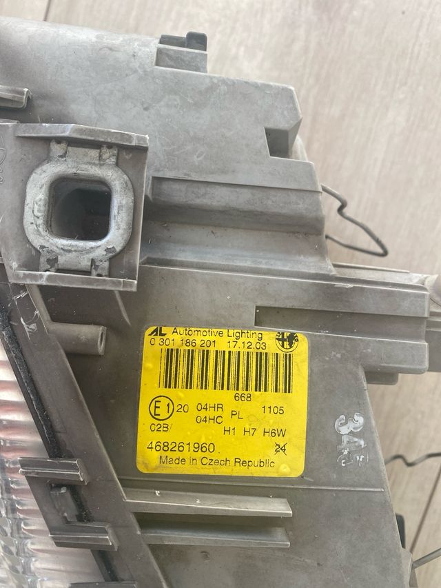 Faro anteriore SX Alfa Romeo 147 originale