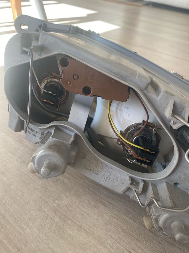 Faro anteriore SX Alfa Romeo 147 originale