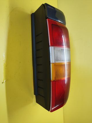 PILOTO TRASERO IZQUIERDO OPEL FRONTERA B