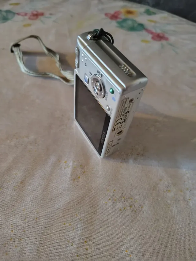 Cámara Pentax Plata sin cargador