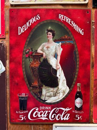 Collezione di piatti in metallo vintage Coca Cola