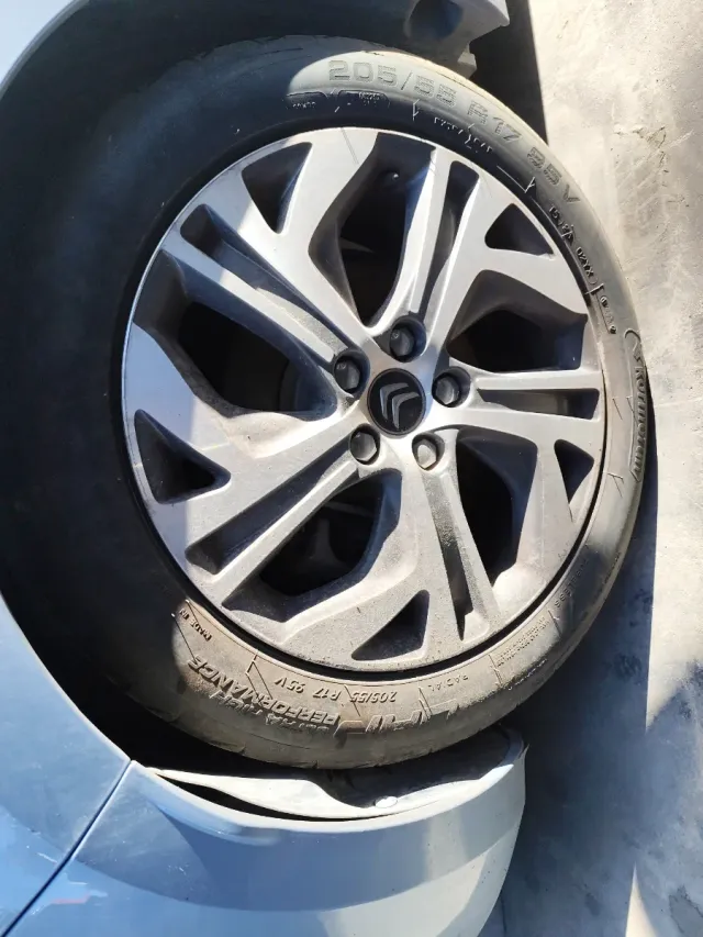 Llanta 17 Citroen C4 Picasso