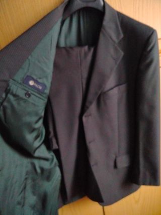 Vestito uomo marca Facis taglia 50.