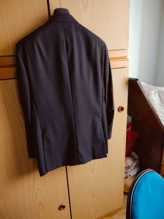 Vestito uomo marca Facis taglia 50.