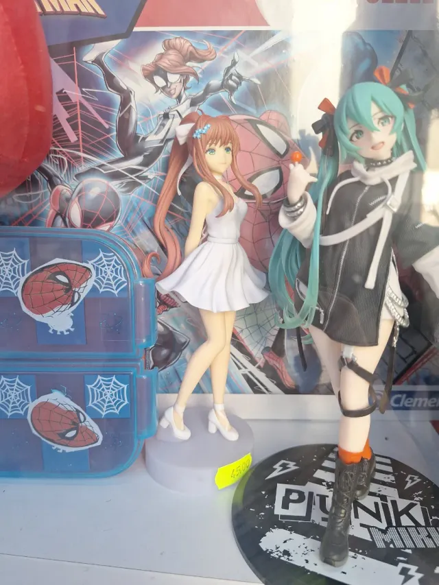 Figura Monika Doki Doki Literature Club