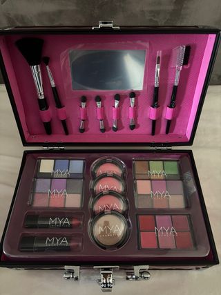 Maletín de Maquillaje MYA COSMETICS