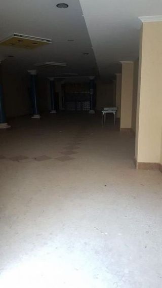 Local comercial en venta en Marchena