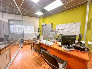 Local comercial en venta en Domeny - Fontajau - Taialà en Girona
