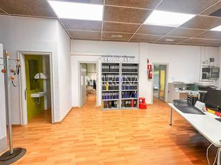 Local comercial en venta en Domeny - Fontajau - Taialà en Girona