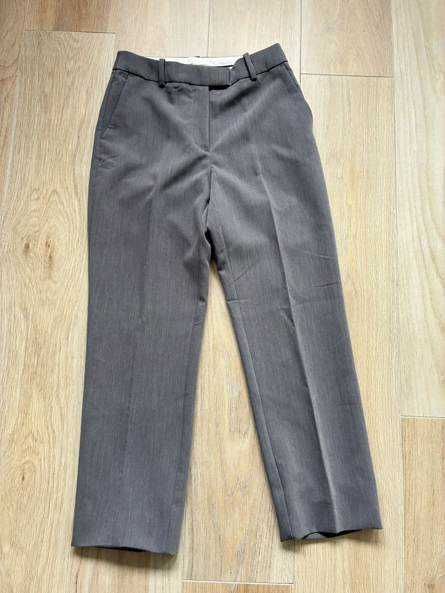 Pantalón gris H&M elegante