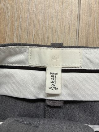 Pantalón gris H&M elegante