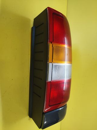 PILOTO TRASERO DERECHO OPEL FRONTERA B